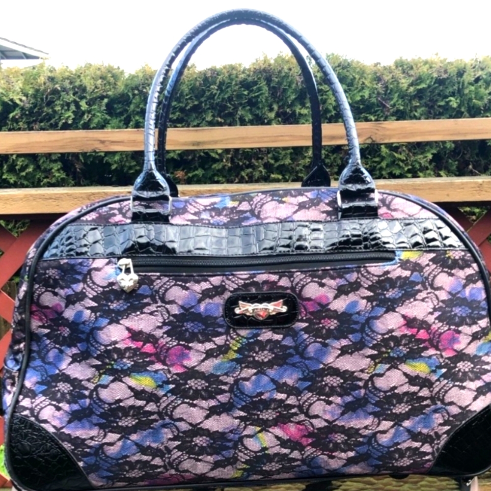 Kathy Van Zeeland 22in rolling duffle bag! GREAT WEEKENDER EUC.